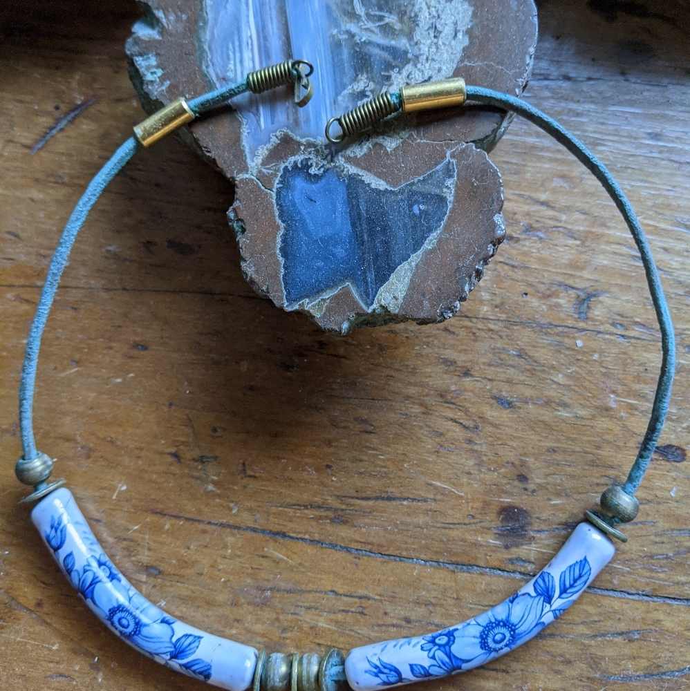 Choker Necklace